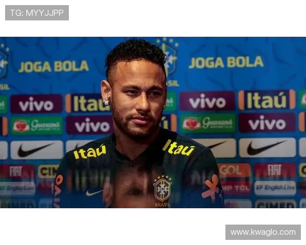 梅西与内马尔国家队地位对比:核心作用与战术权重差异 梅西与内马尔国家队地位对比:核心作用与战术权重差异